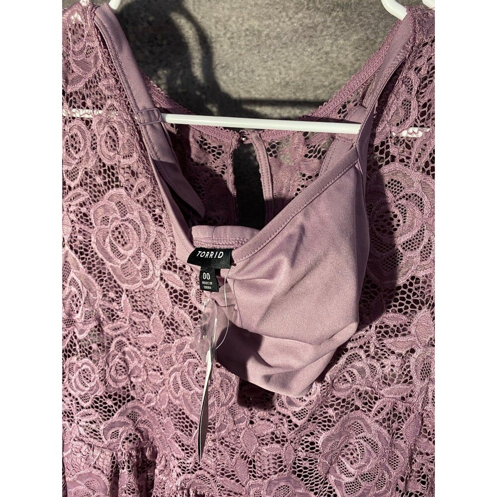 Torrid Dress 10 00 M/L Purple Rose Lace V-Neck Keyhole Mini Skater NWT New - Picture 6 of 12